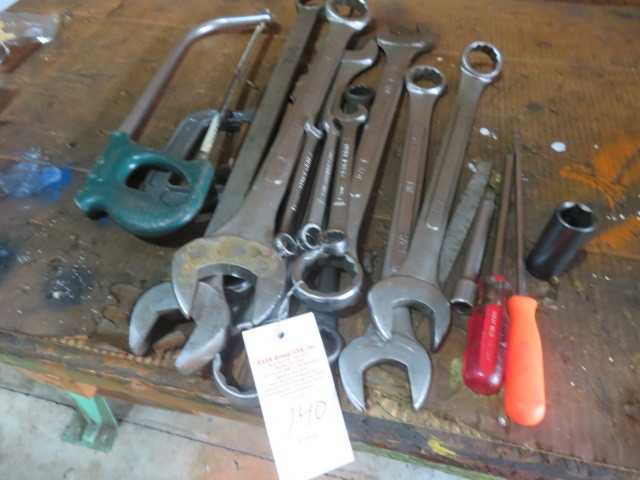 Wrenches and other items, LOT - MISCELLANEOUS
