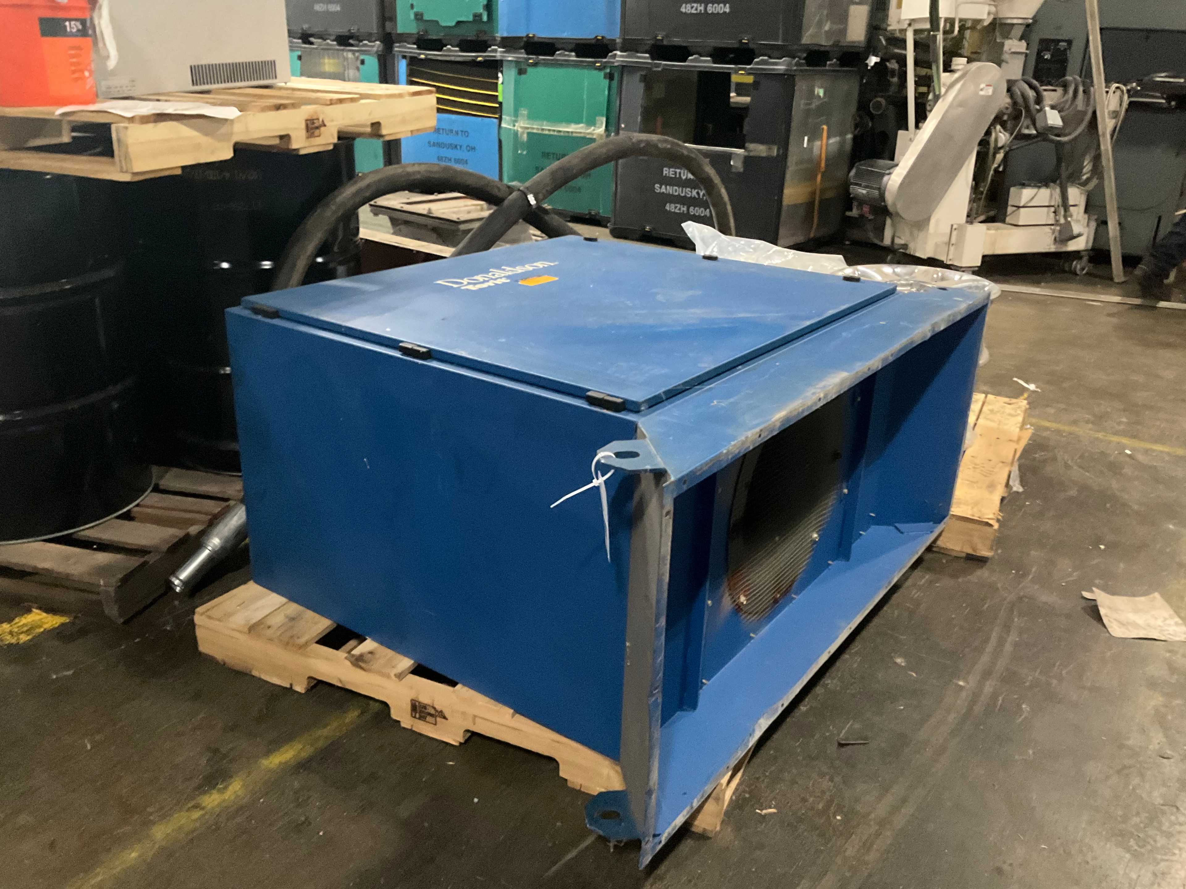 DONALDSON AIR FILTRATION SYSTEM - AIR FILTRATION