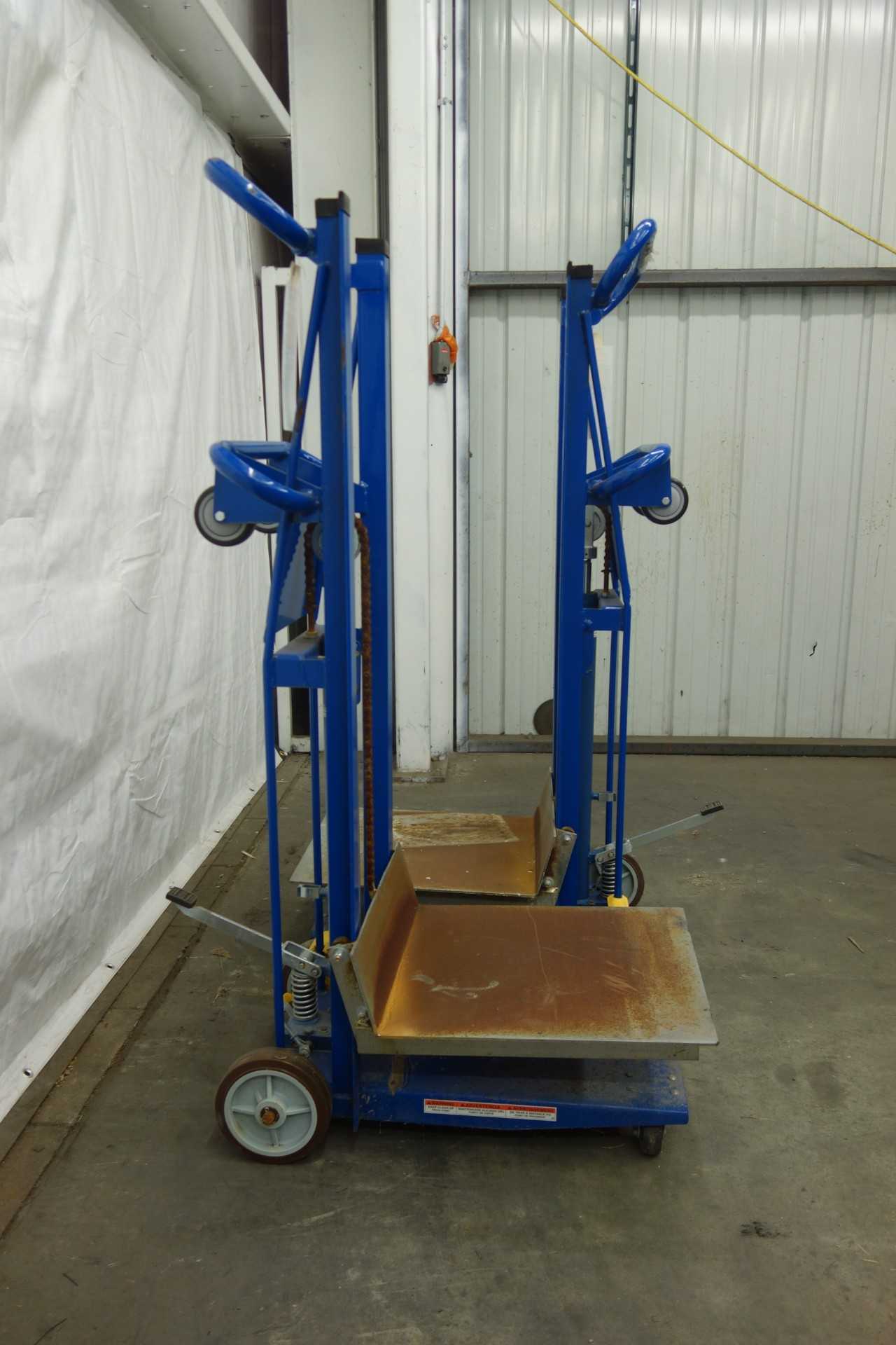 LOT OF 2 VESTIL HYDRA MANUAL LIFT CART - ROLLING CARTS