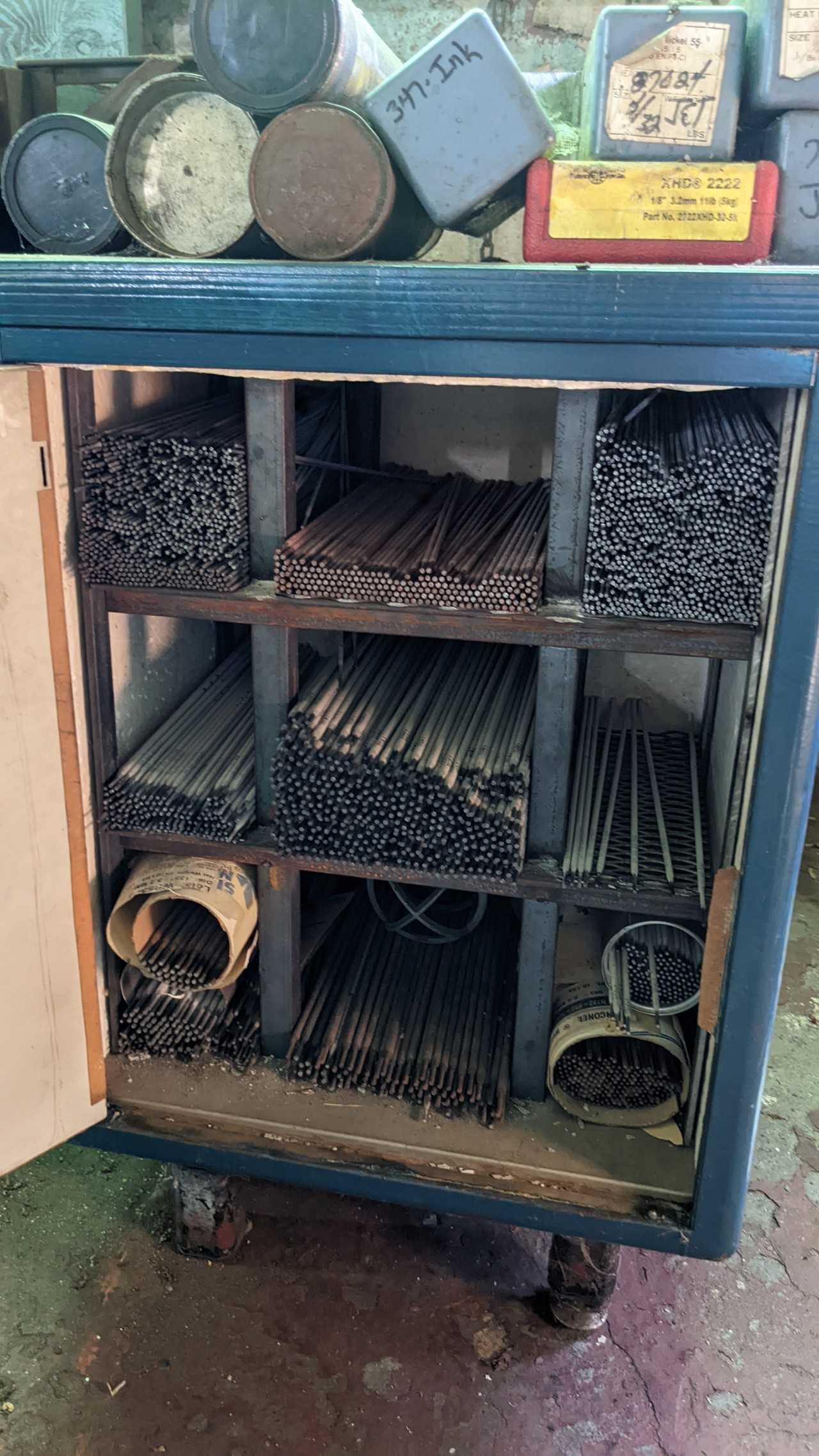 Welding oven with ESAB ELCTROIDES - WELDING EQUIPMENT