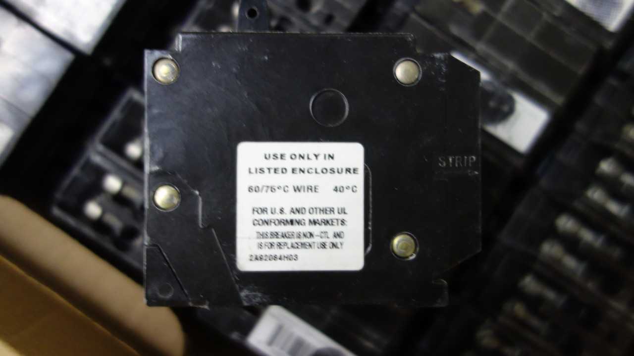 1 PALLET OF ASSORTED CIRCUIT BREAKERS - CIRCUIT BREAKERS