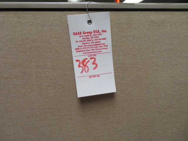 Office Furniture and Panels, Lot - MISCELLANEOUS