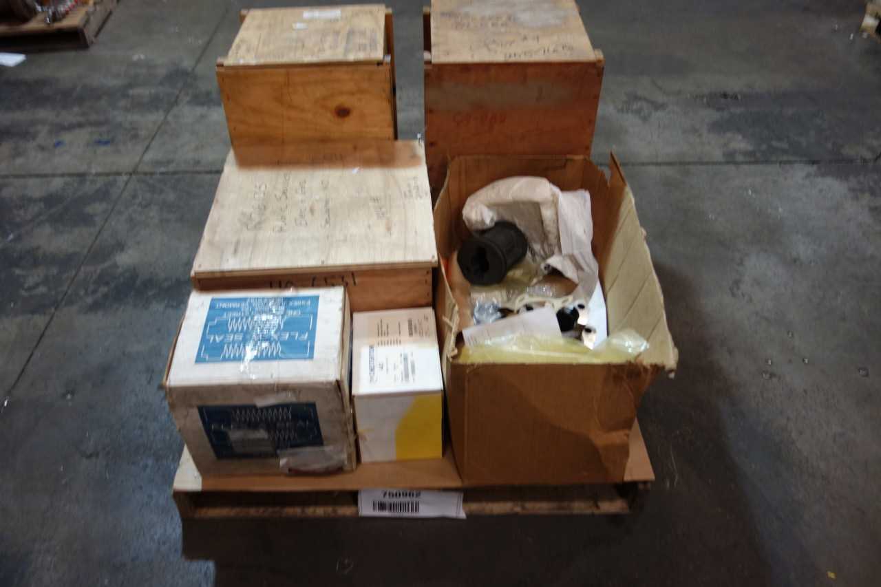 1 PALLET OF CENTRIFUGAL PUMPS, ASSORTED PUMP PARTS - CENTRIFUGAL PUMP
