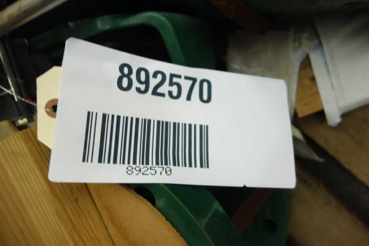 FISHER V300 CONTROL VALVE, 6 IN - CONTROL VALVE