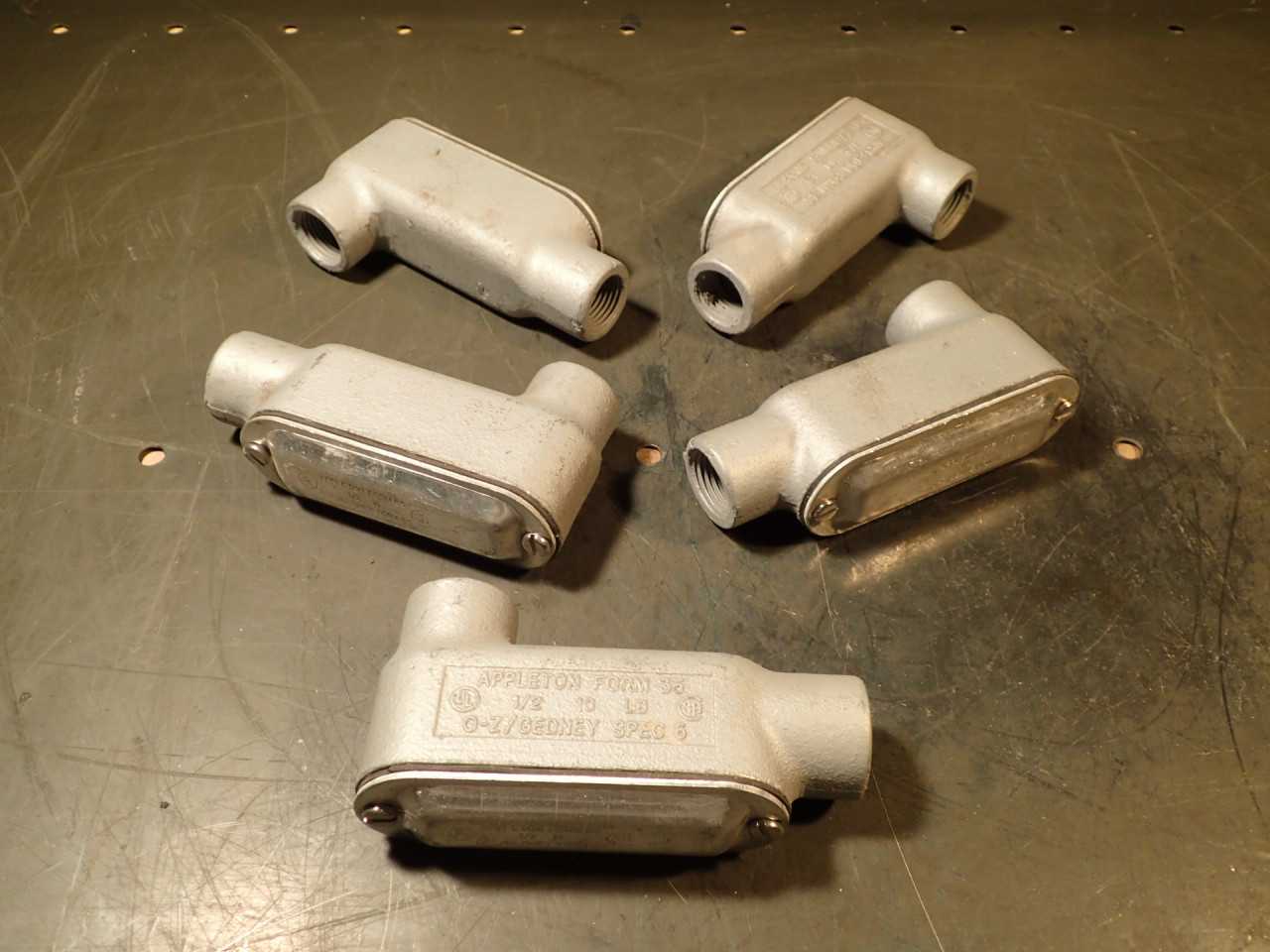 5 Pc Lot Appleton Form 35 Type LB 1/2" Malleable Iron Conduit Body New Old Stock - CONDUIT FITTING