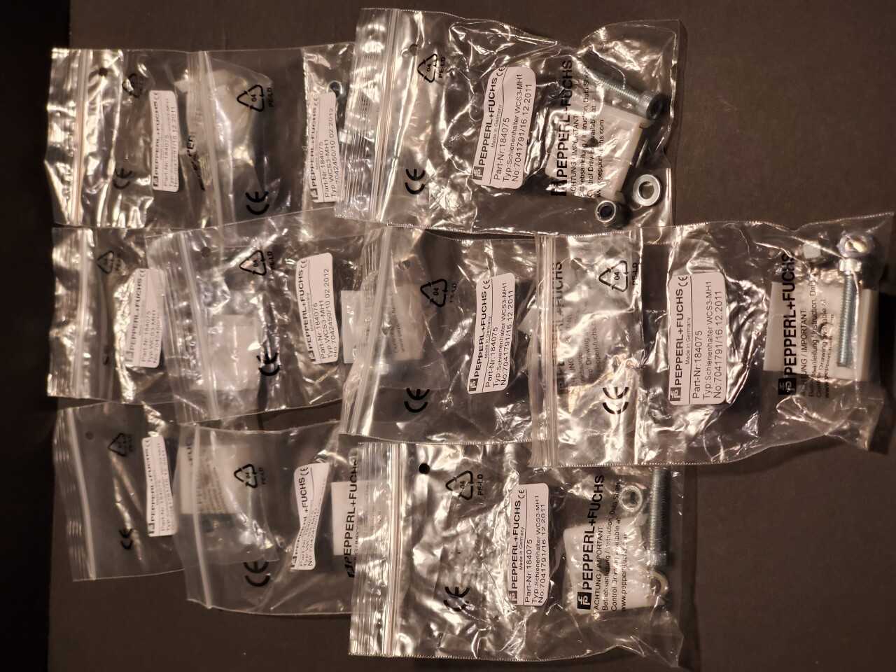 Lot of 10 PEPPERL+FUCHS Part# 184075 - INDUSTRIAL PARTS