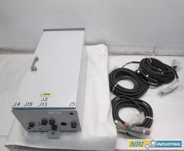 COOPER F4C/LS KYLE TYPE ME VACUUM RECLOSER CONTROL - MISCELLANEOUS