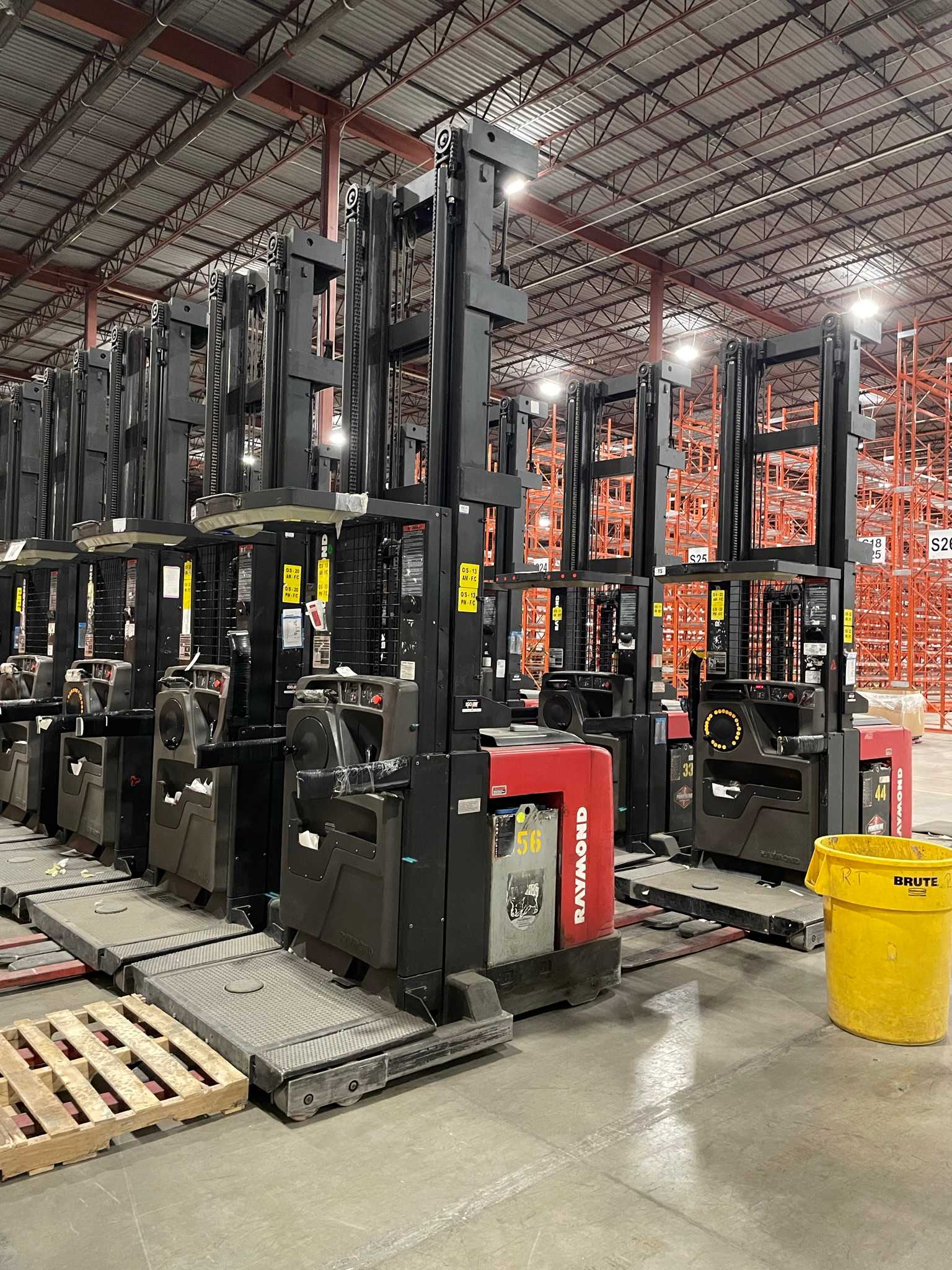2005 RAYMOND EASI-OPC30TT ORDER PICKER - ORDER PICKER