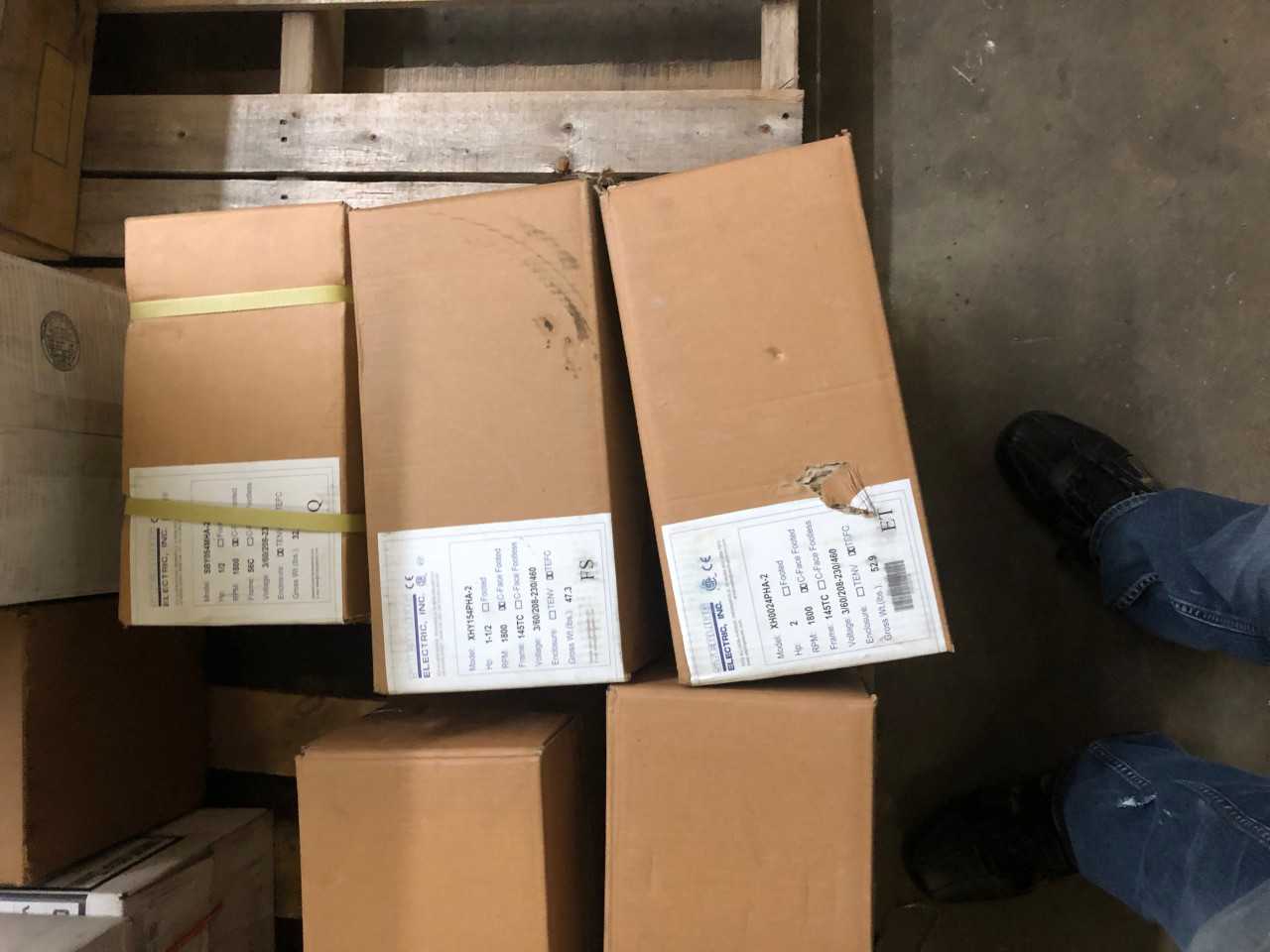 ASSORTED LOT OF STAINLESS STERLING ELECTRIC MOTORS - ELECTRIC MOTORS