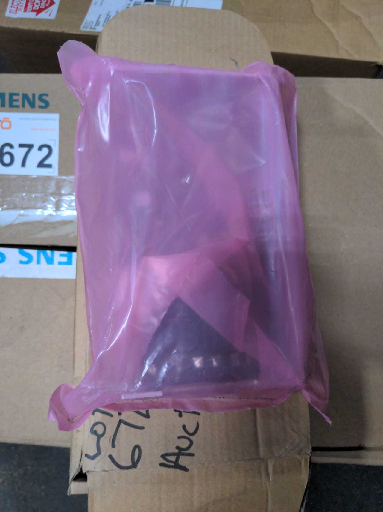 CONTENTS ON FLOOR ( QTY. 8 BOXES) - MISCELLANEOUS