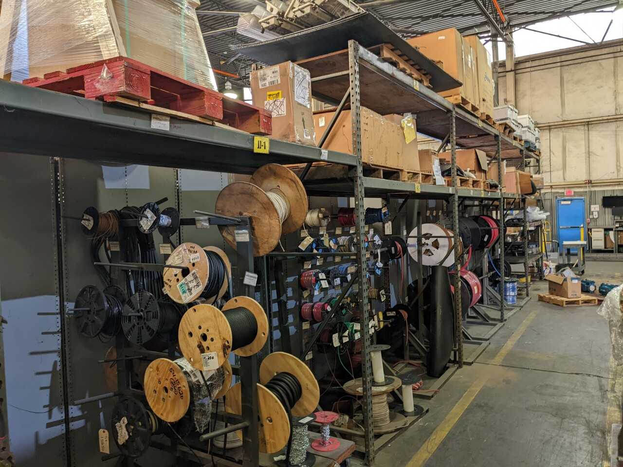 Lot of Indirect Material - Electrical, Power Transmission, Motors - INDUSTRIAL PARTS
