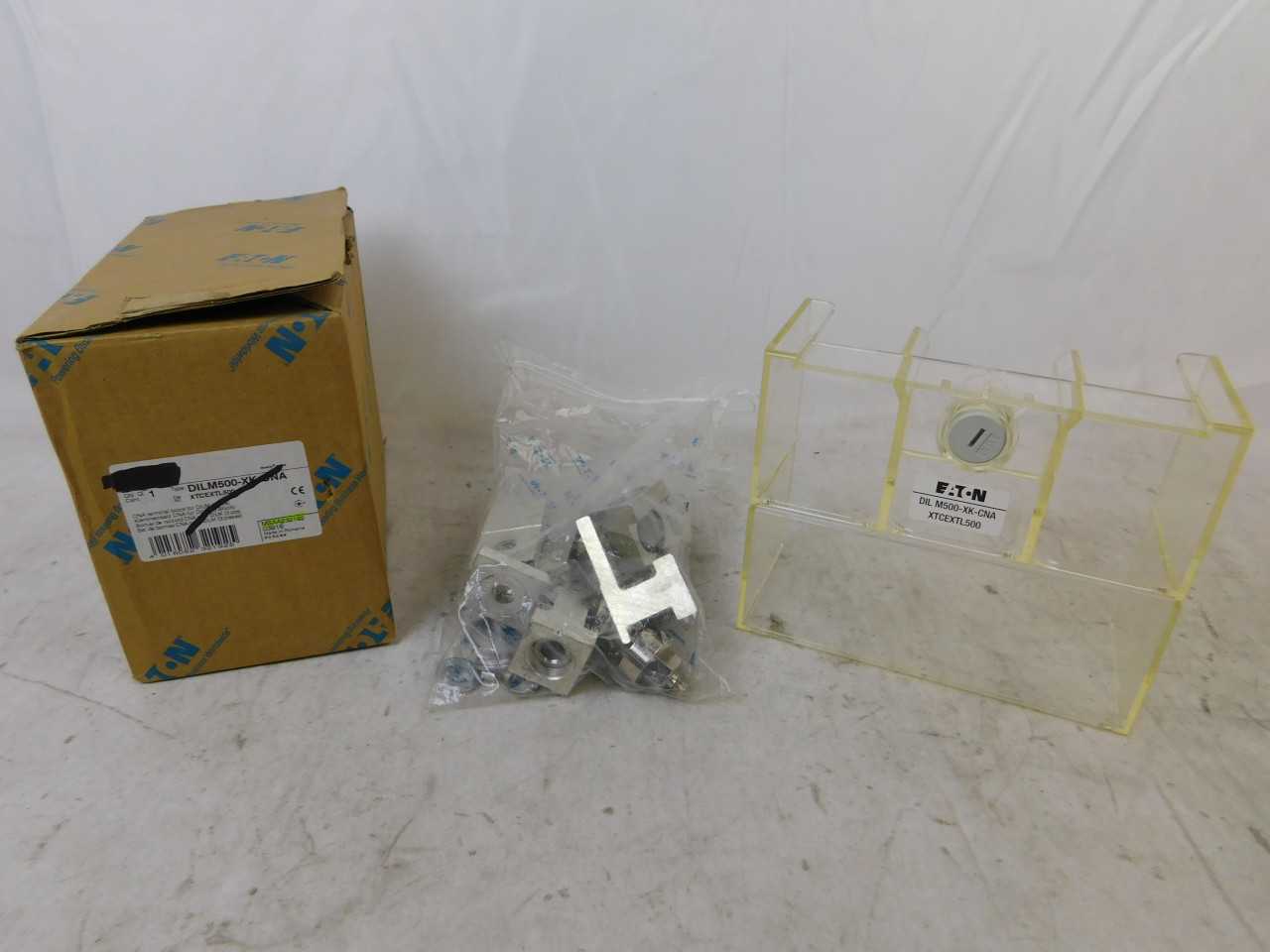 Lot of Qty 2x Eaton XTCEXTL500 Contactor Accy Terminal Lug Kit 500A - CONTACTORS