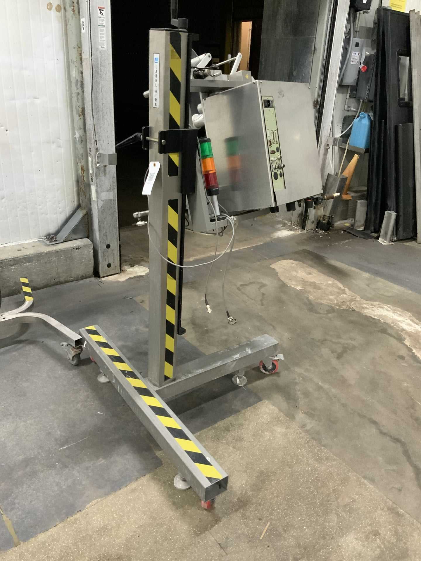 LABEL-AIRE 3138-NV LABELER - PACKAGING