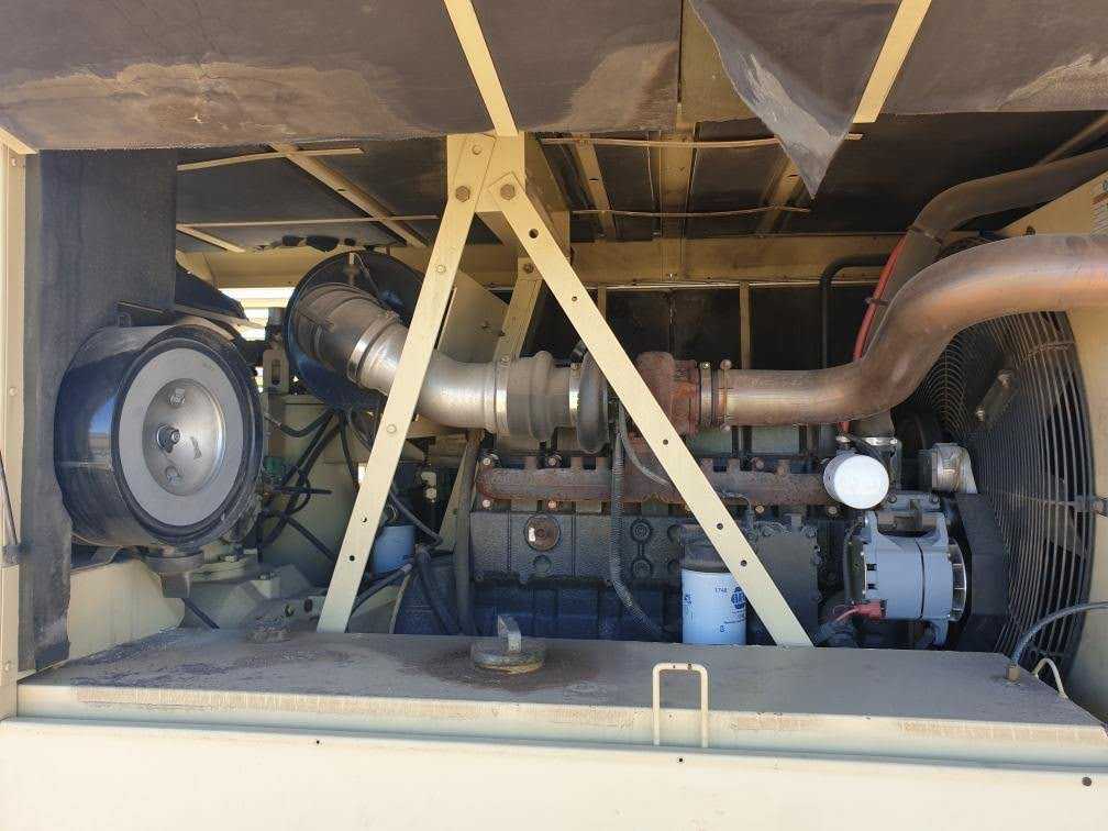 2002 Ingersoll Rand XP750WCU Air Compressor - AIR COMPRESSORS