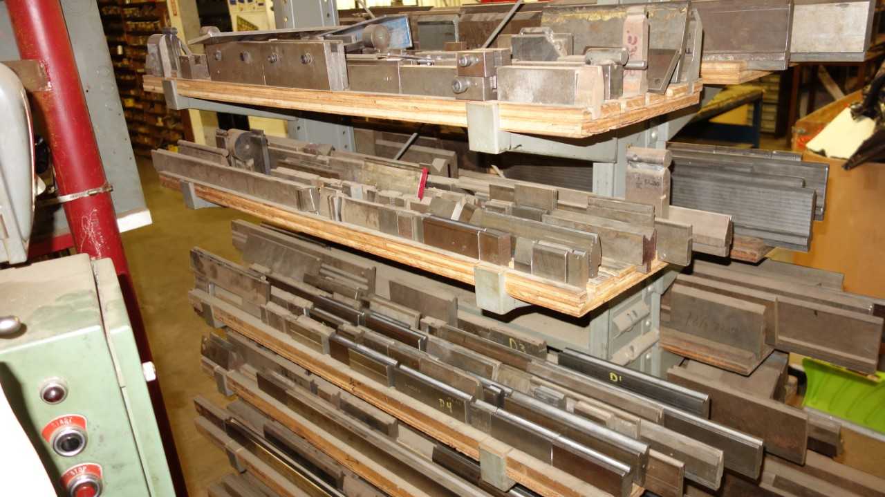 CONTENTS OF RACKING, ASSORTED STEEL PRESS BRAKE DIES (BOTH SIDES)