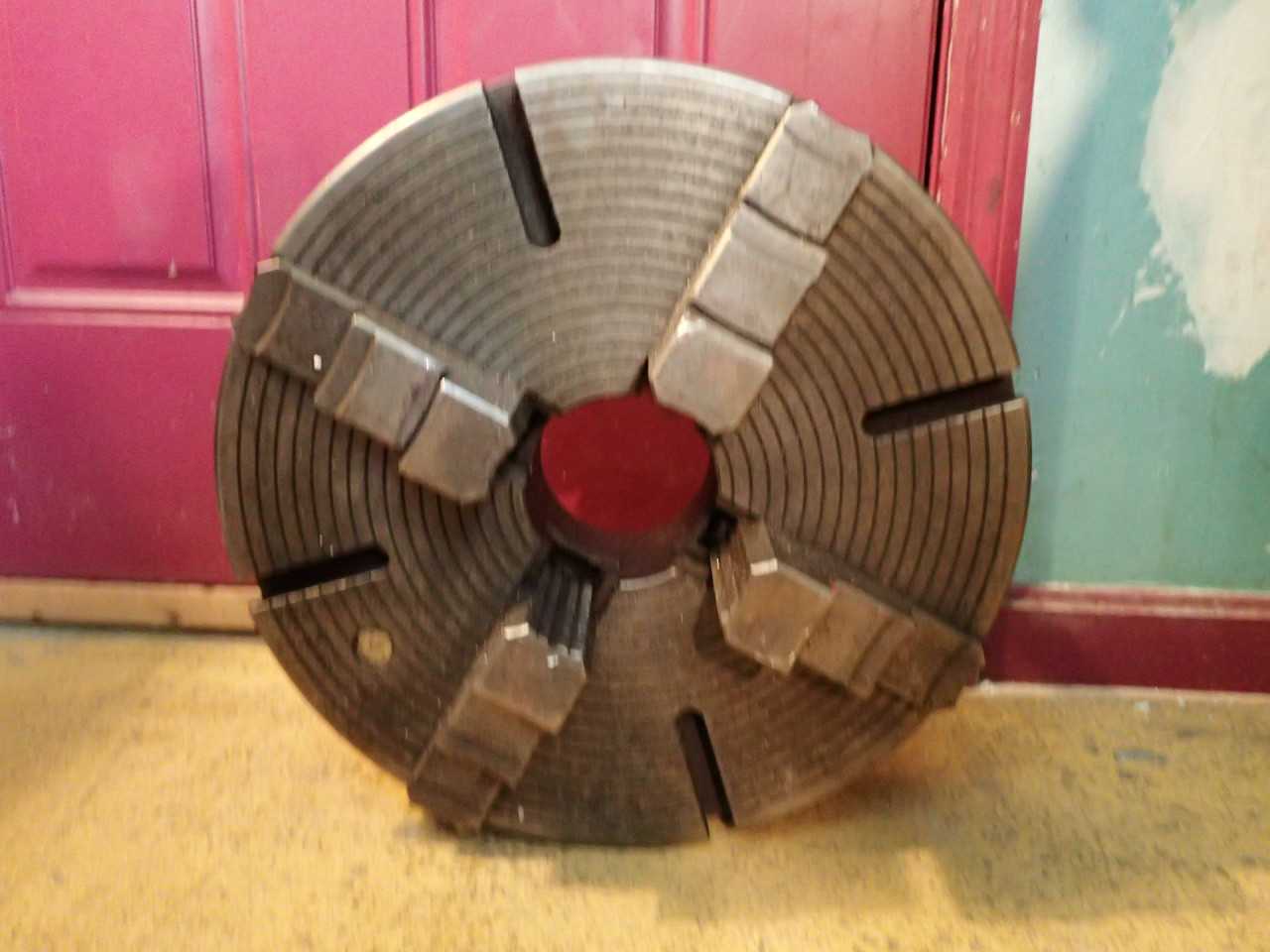 Chin-Yu 18" 4-Jaw Independent Lathe Chuck: 4" Thru Hole, D1-11 Camlock Spindle - HOLEMAKING TOOLS