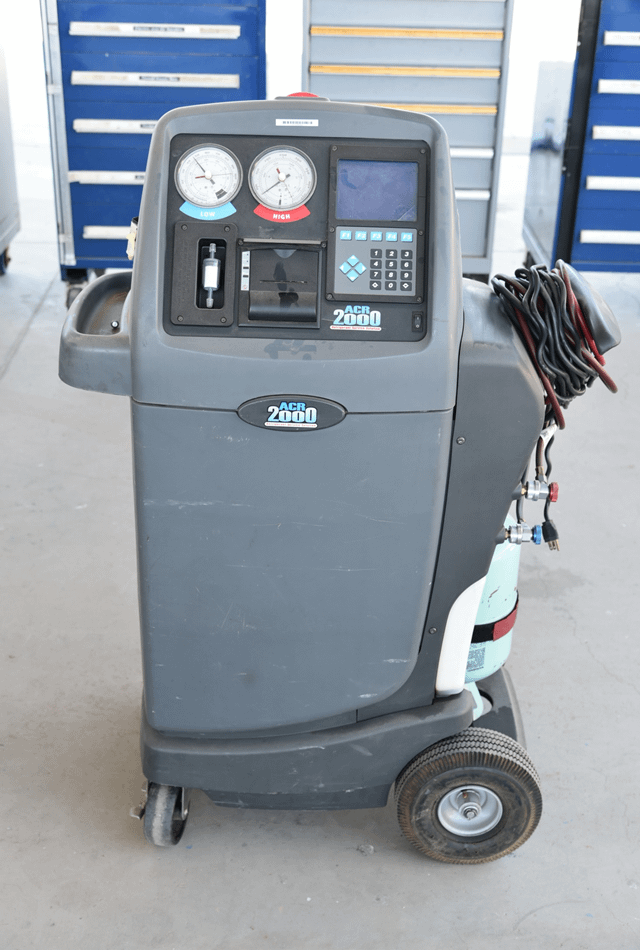 Robinair A/C Machine - MISCELLANEOUS