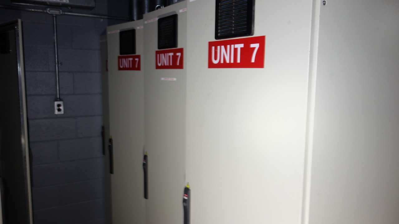 X4 WESTINGHOUSE OVATION CONTROL CABINET W/ MODULES - AUTOMATION & CONTROLS