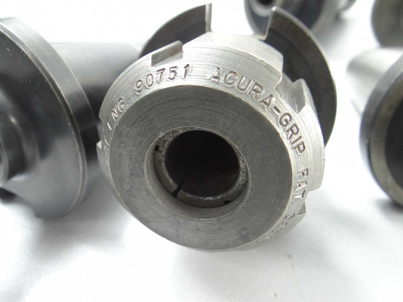 LOT OF ASSORTED 40 TAPER COLLET CHUCKS - MILLING MACHINES