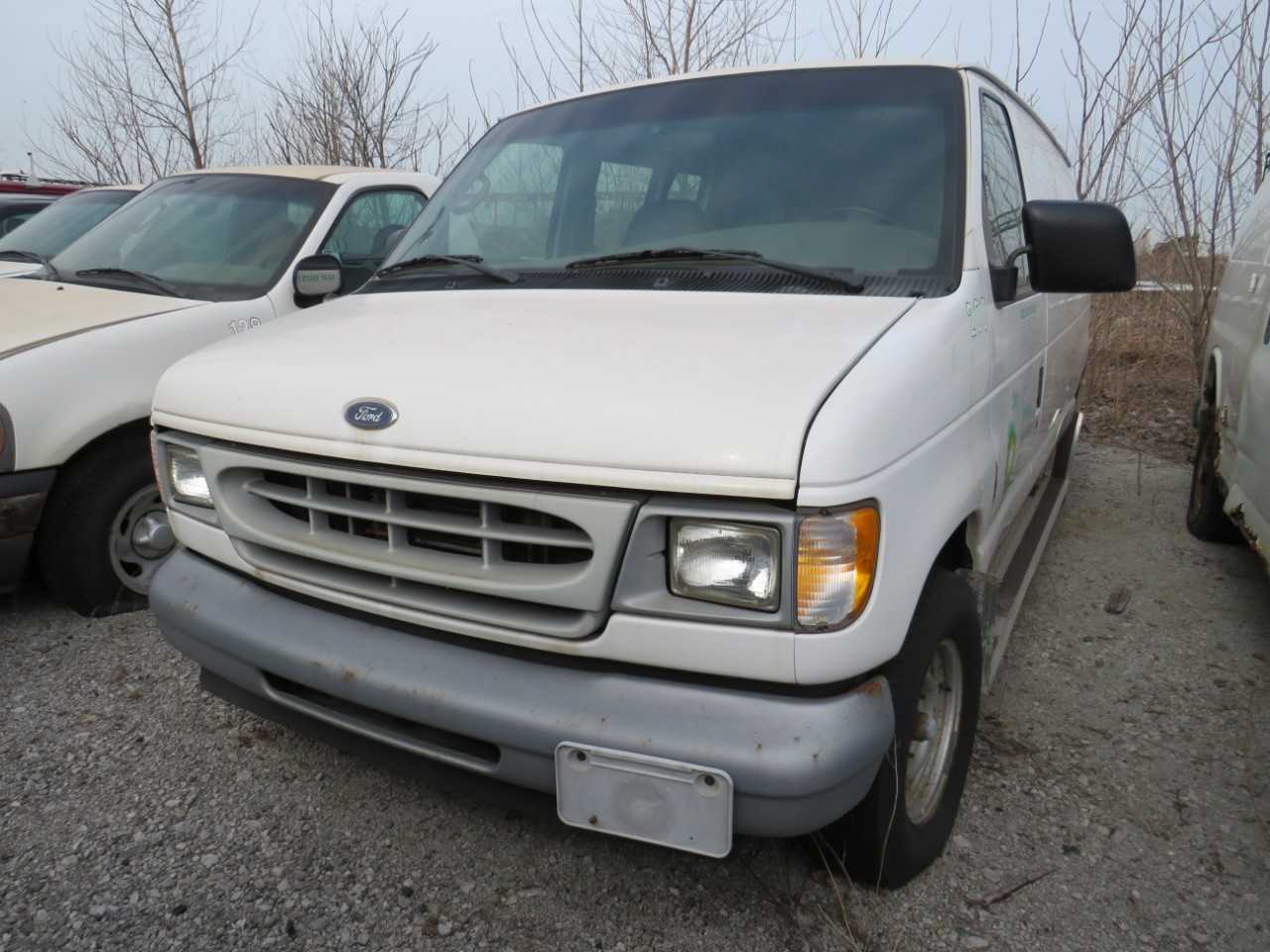 2002 FORD ECONOLINE E-150 RWD 3 DOOR V6 CYL GAS CARGO VAN 40797 MILES  VIN:  1FTRE14272HA05873 - BUSES