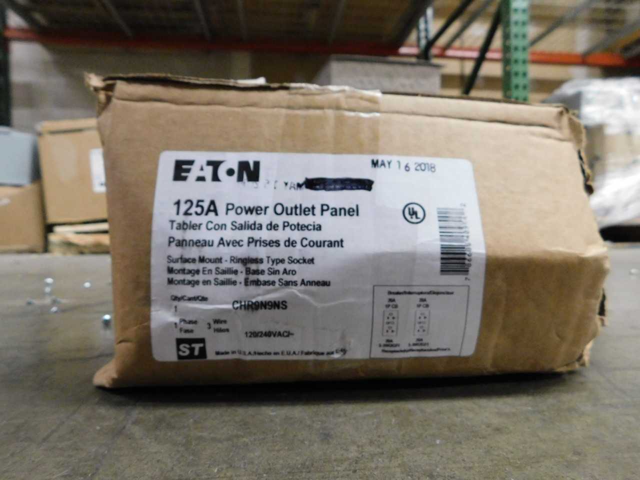 Lot of 1 Power Outlet Panel - ELECTRICAL COMPONENTS