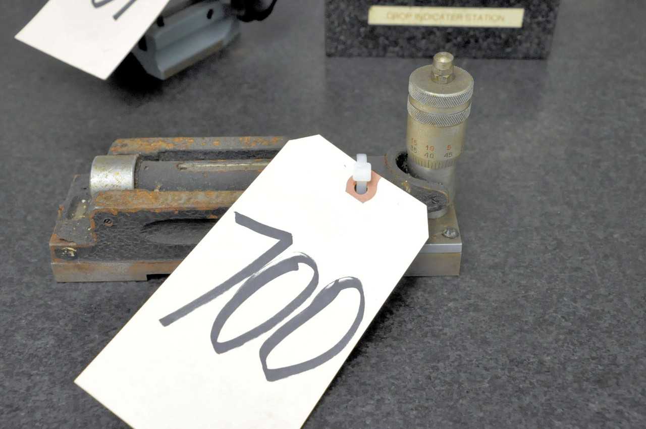 No Name Precision Level with Micrometer Adjustment - ELECTRIC POWER TOOLS