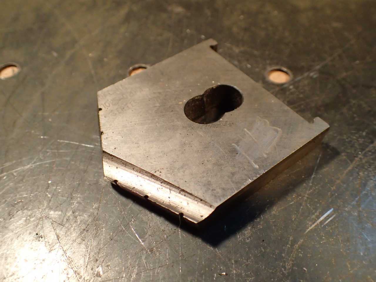 Waukesha 1025-0209F 2-9/64" 2.1406 Spade Drill Insert: AMEC, Series D, HSS - MACHINING EQUIPMENT PARTS