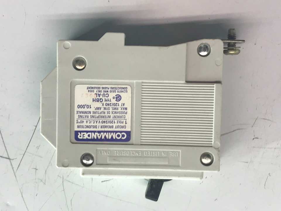COMMANDER 15A 1 POLE CIRCUIT BREAKER (QTY 45) - CIRCUIT BREAKERS