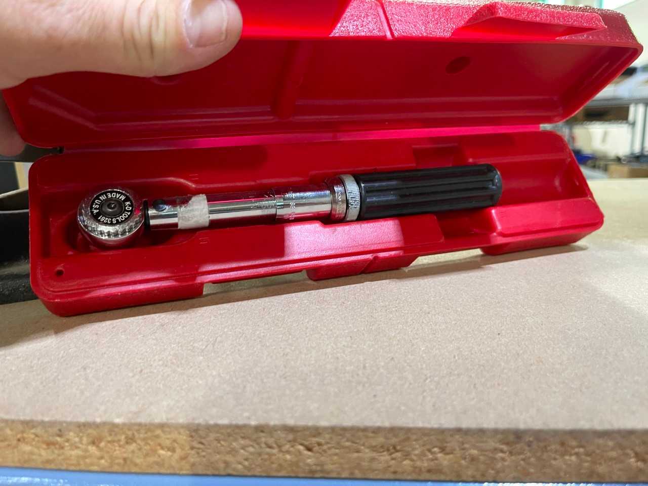 KD 14" Micrometer Torque wrench 5-50lbs - HAND TOOLS