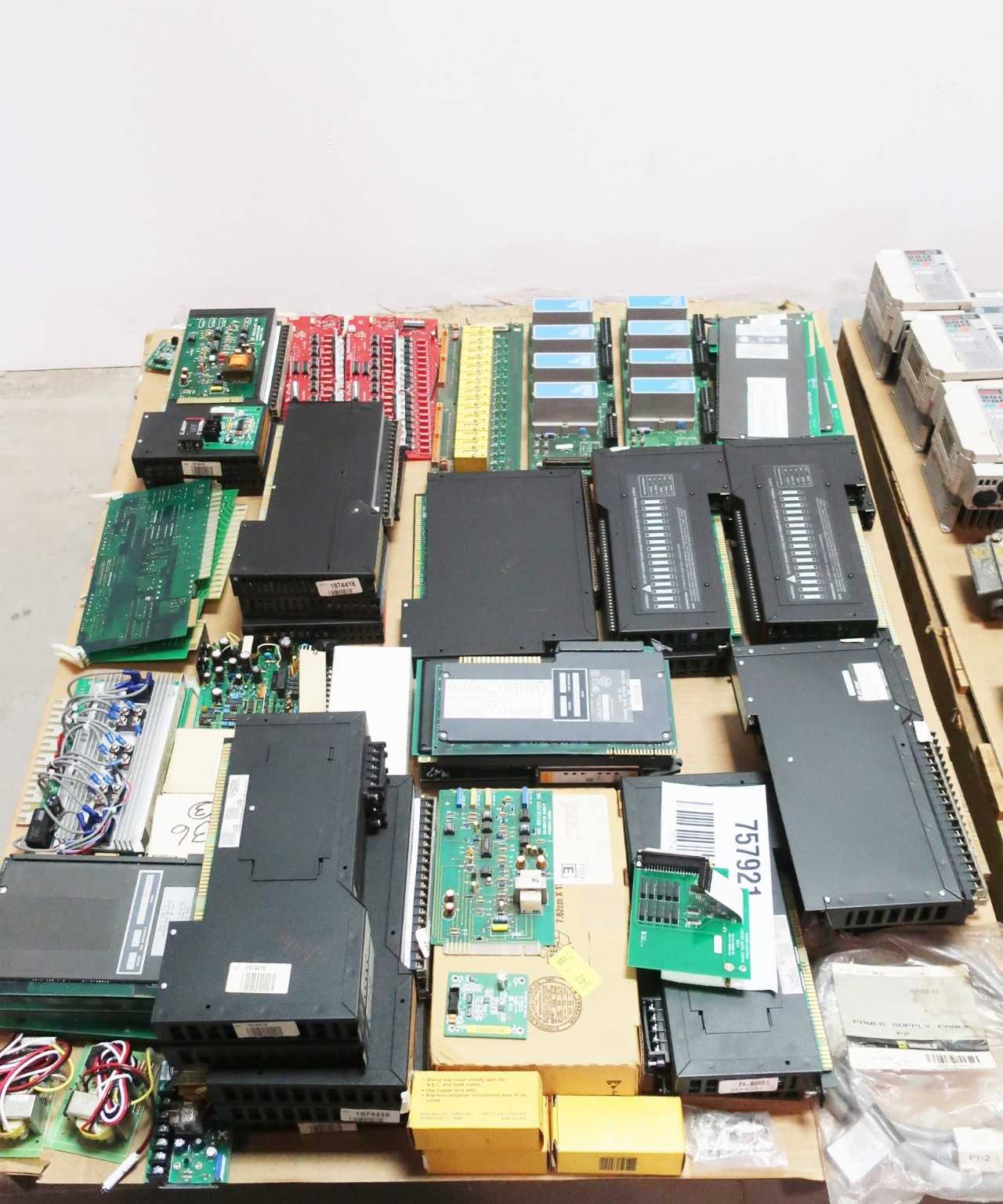 2 PALLETS OF ASSORTED ELECTRICAL AUTOMATION AND CONTROLS - ELECTRICAL COMPONENTS