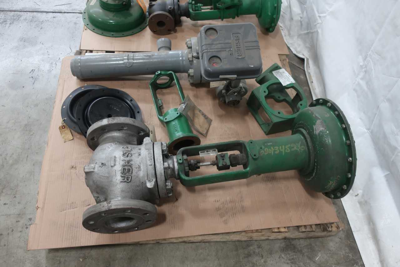 2 PALLETS OF ASSORTED FISHER VALVES AND REPLACEMENT PARTS - VALVES