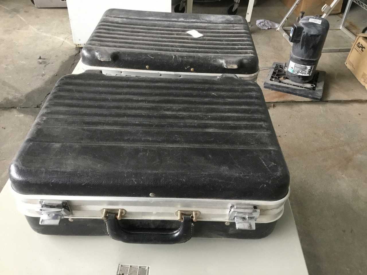 Lot of 2 Cases of Tools - HAND TOOLS