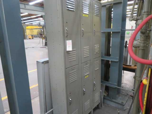 Lockers (6) in Lot - MISCELLANEOUS