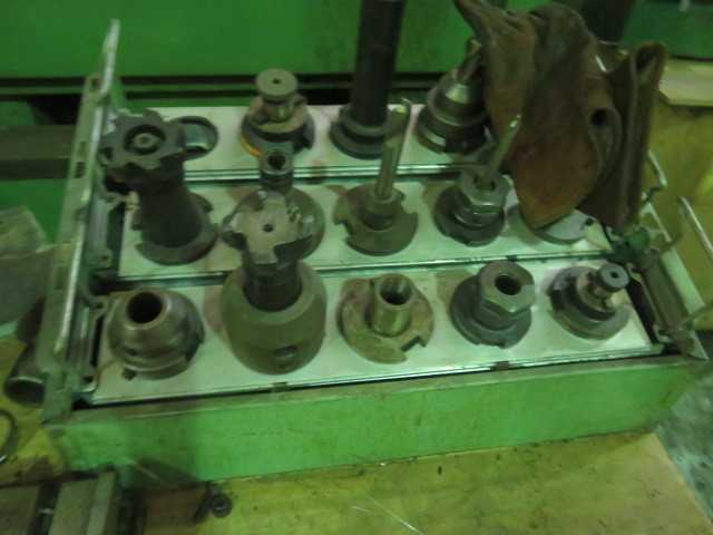 (8) Drawer Stanley Cabinet with contents in picture except for white mold - MISCELLANEOUS