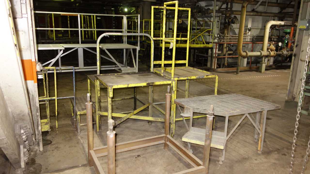 ASSORTED WORK PLATFORMS AND HAND RAILS - MISCELLANEOUS