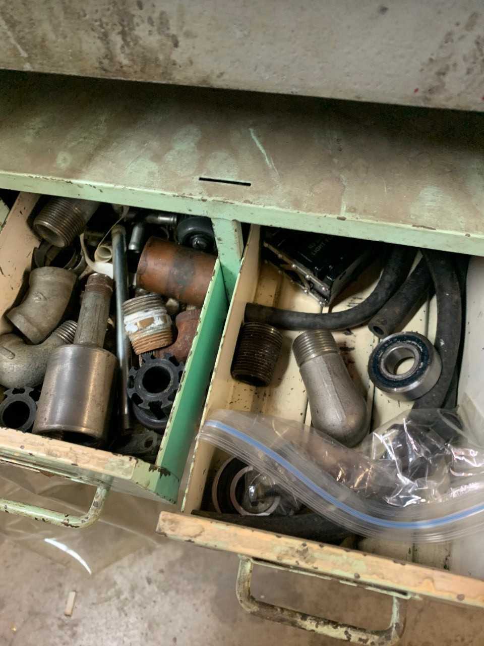(4) Organizers (Contents Included) - INDUSTRIAL PARTS