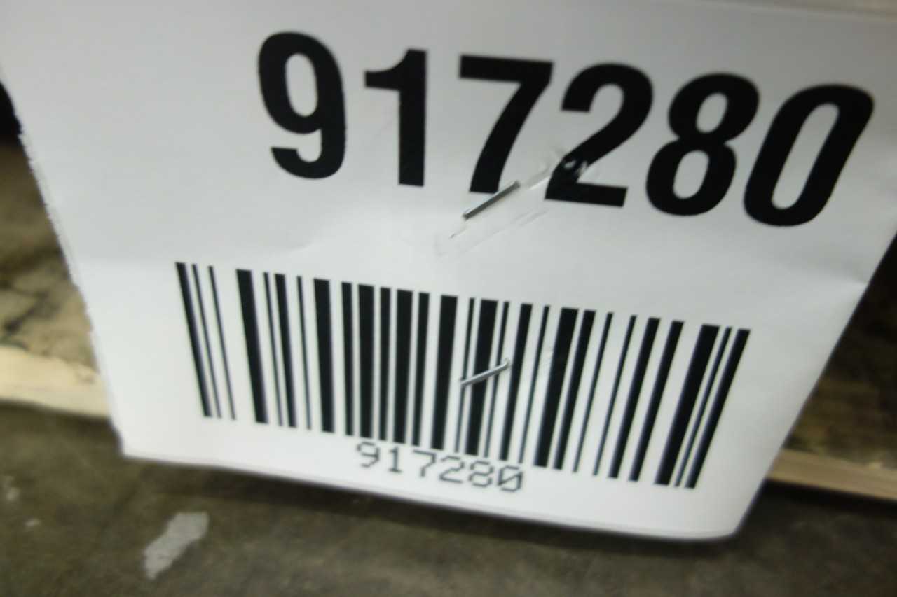 PALLET OF ASSORTED BEARINGS AND BEARING ADAPTERS - BEARINGS