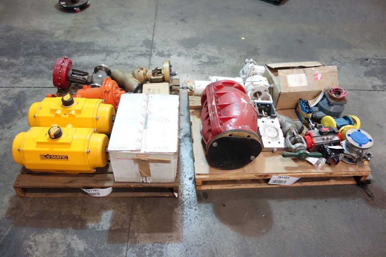 2 PALLETS OF ASSORTED VALVES AND VALVE ACCESSORIES - VALVES