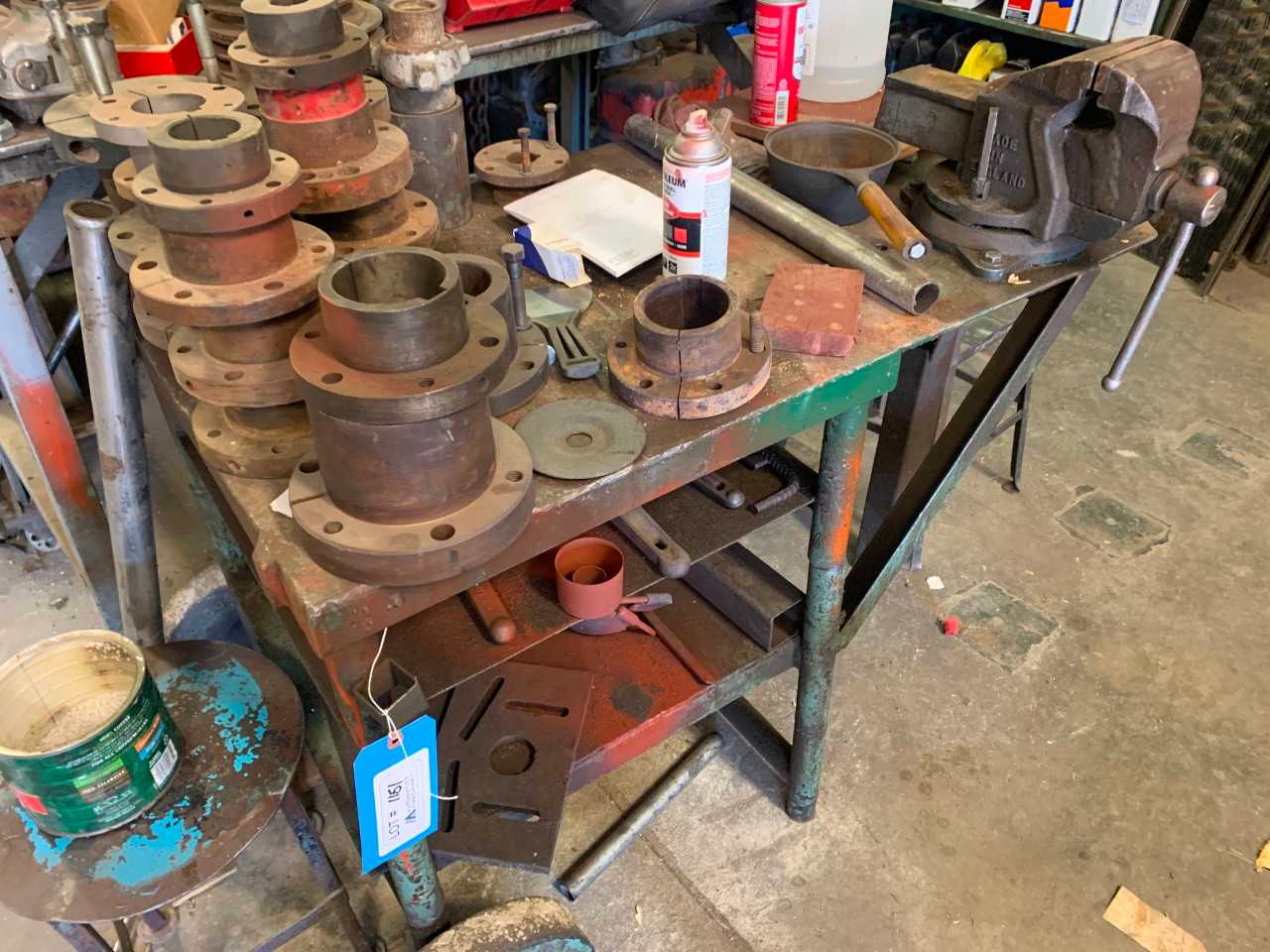 Metal Table with Vise - ELECTRIC POWER TOOLS