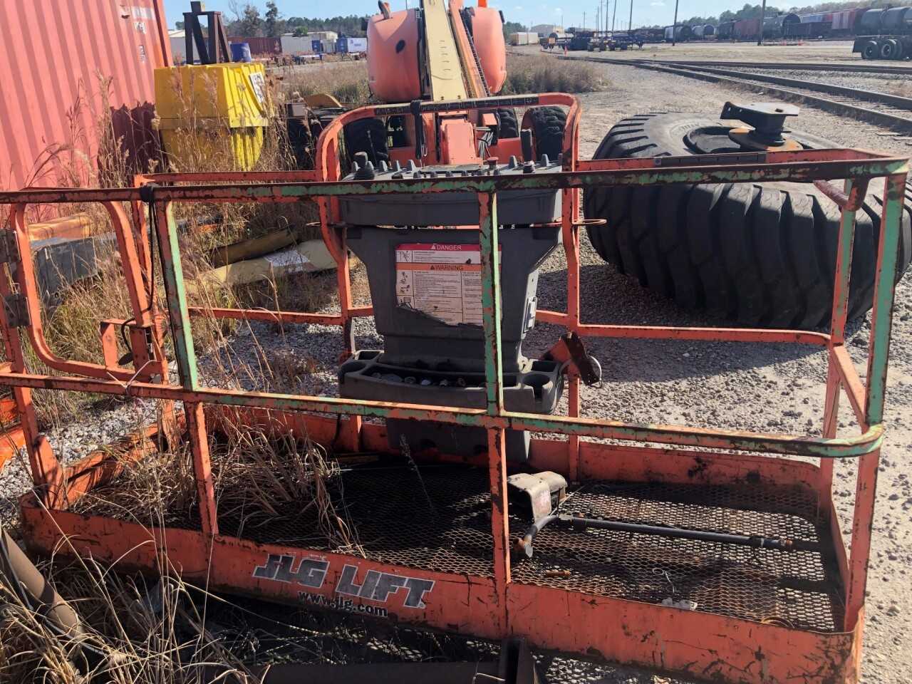 JLG Manlift - SCISSOR LIFTS