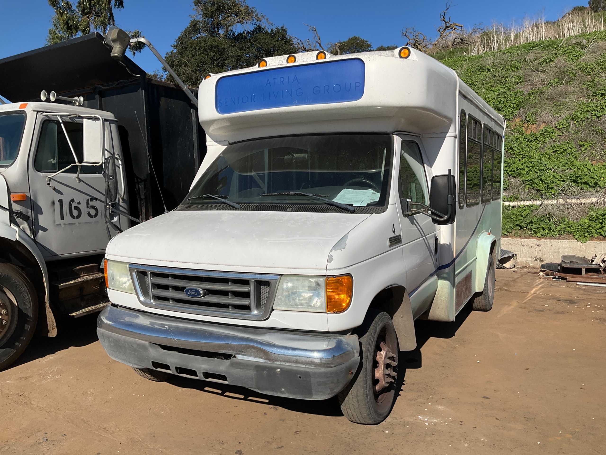 2006 FORD E-350 VAN