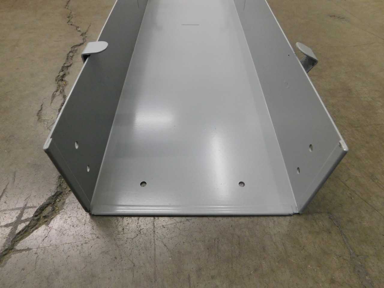 Lot of 1 Pedestal Raceway - ELECTRICAL COMPONENTS