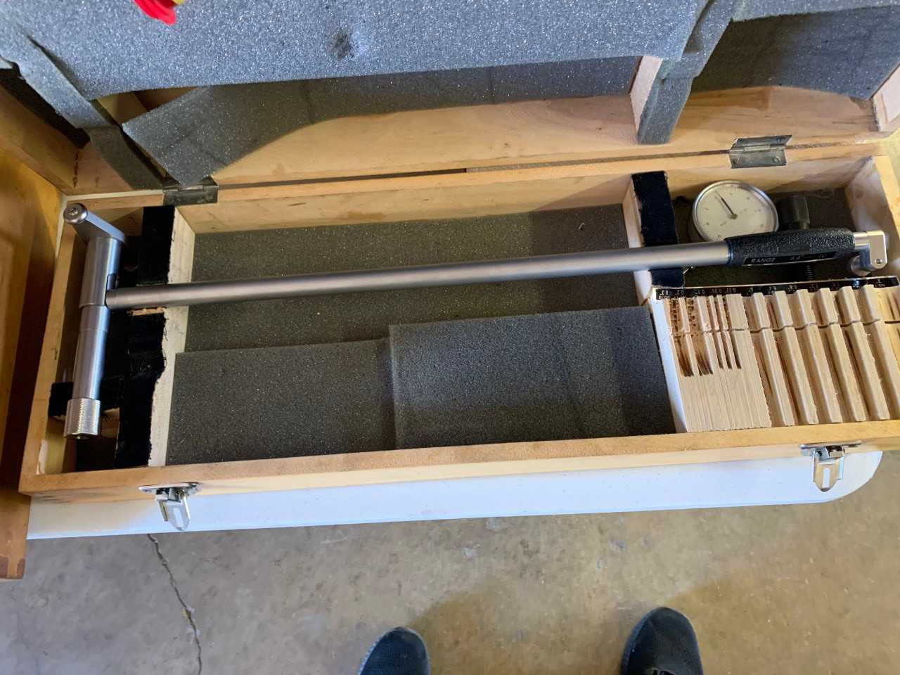 Dial Bore Gage - ELECTRIC POWER TOOLS