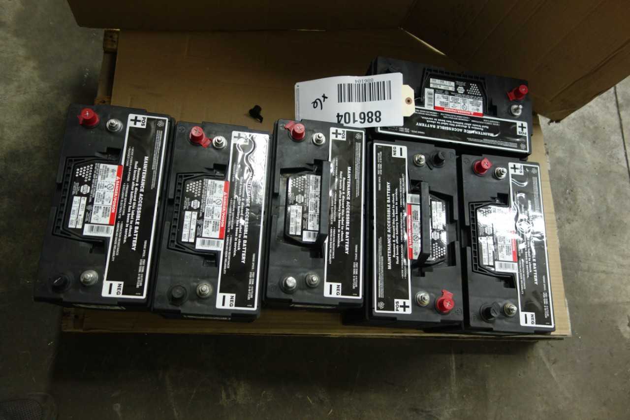 LOT OF 6 NAPA 8231 PREMIUM MARINE/RV DEEP CYCLE BATTERIES
