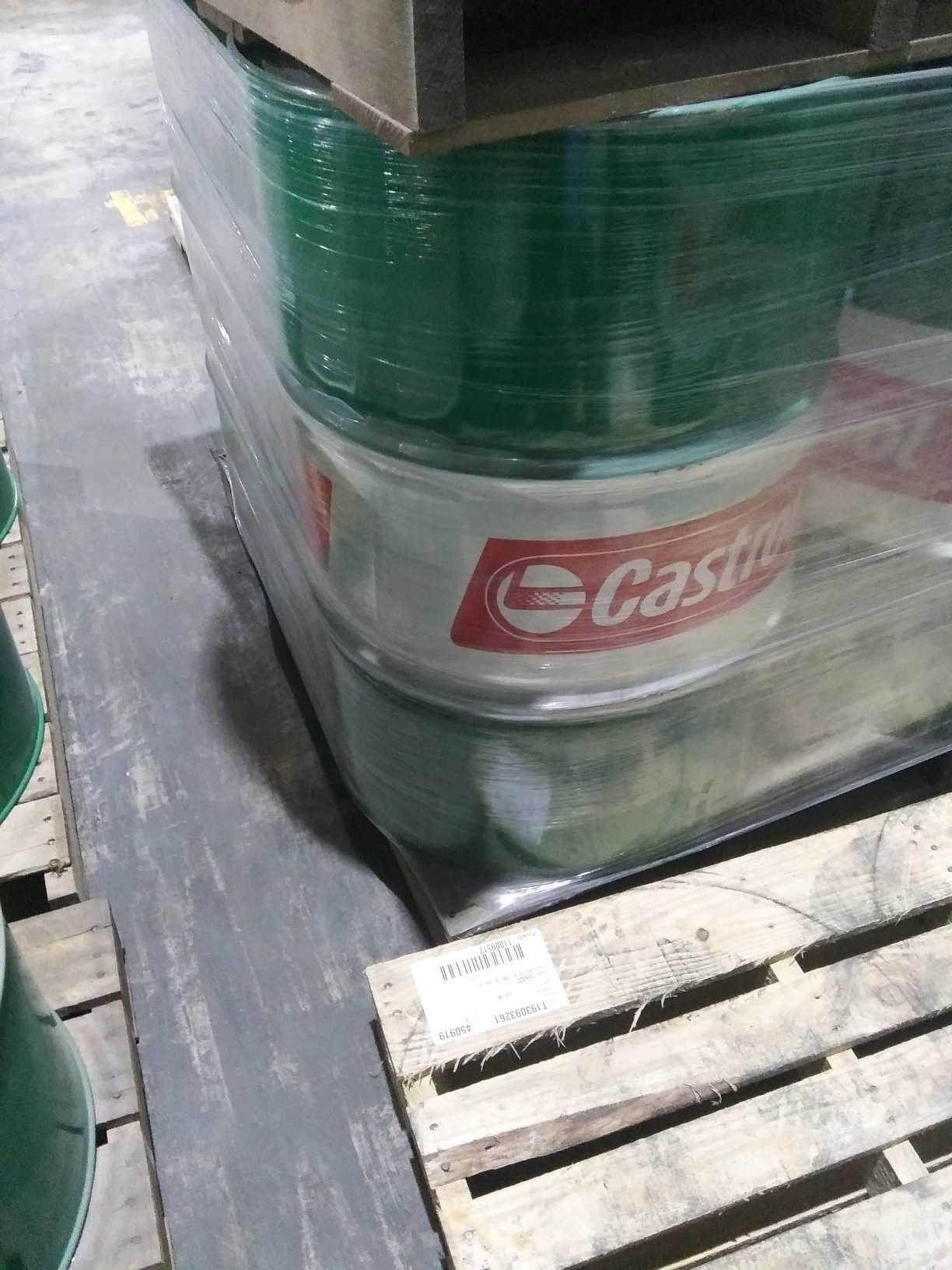 BULK OFFERING - ALL OIL AND LUBRICANTS - LOT 2-7 Special Instructions - Please Read Before Bidding - PALLET JACKS