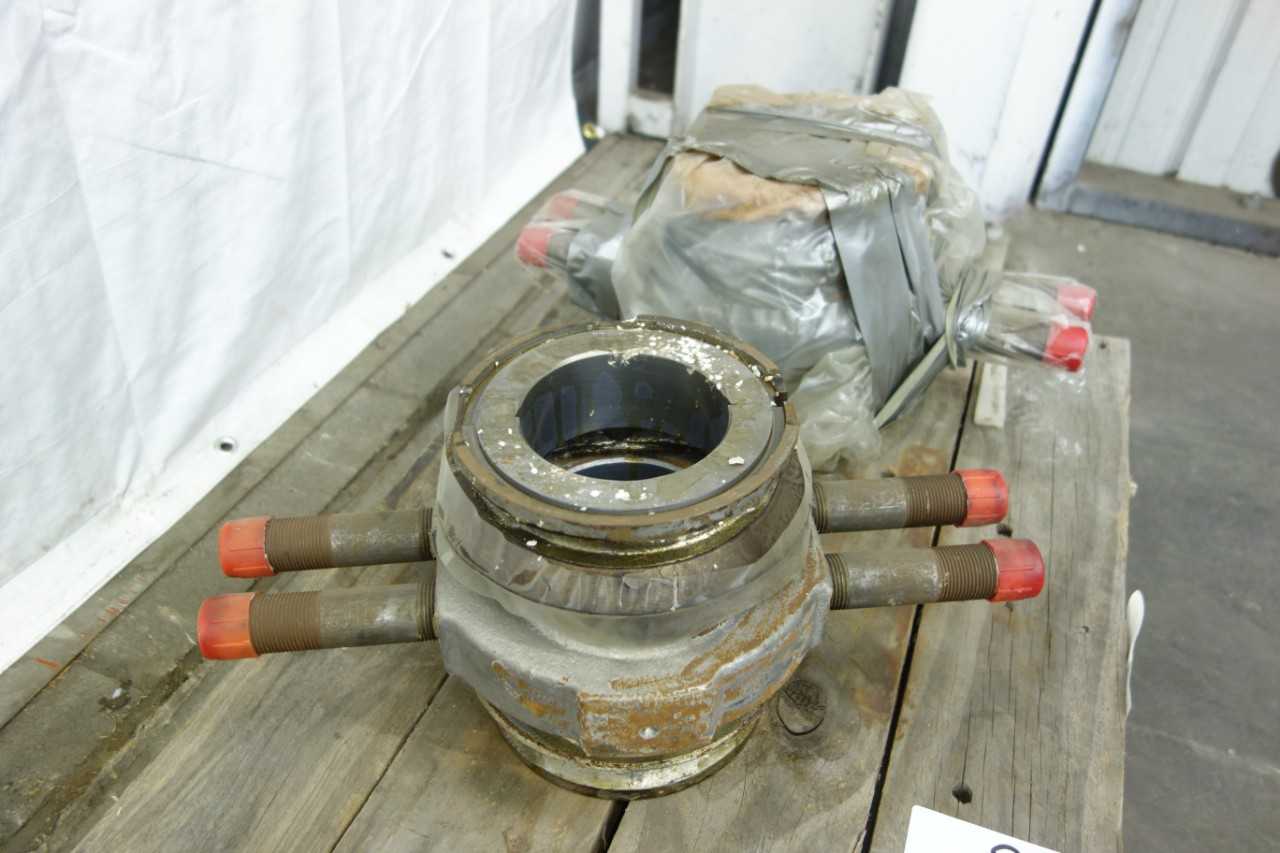 LOT OF 2 BEARING LINERS - BEARINGS