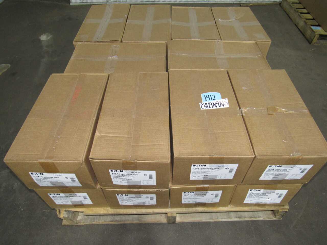 Eaton Power Outlet Panel - ELECTRICAL COMPONENTS