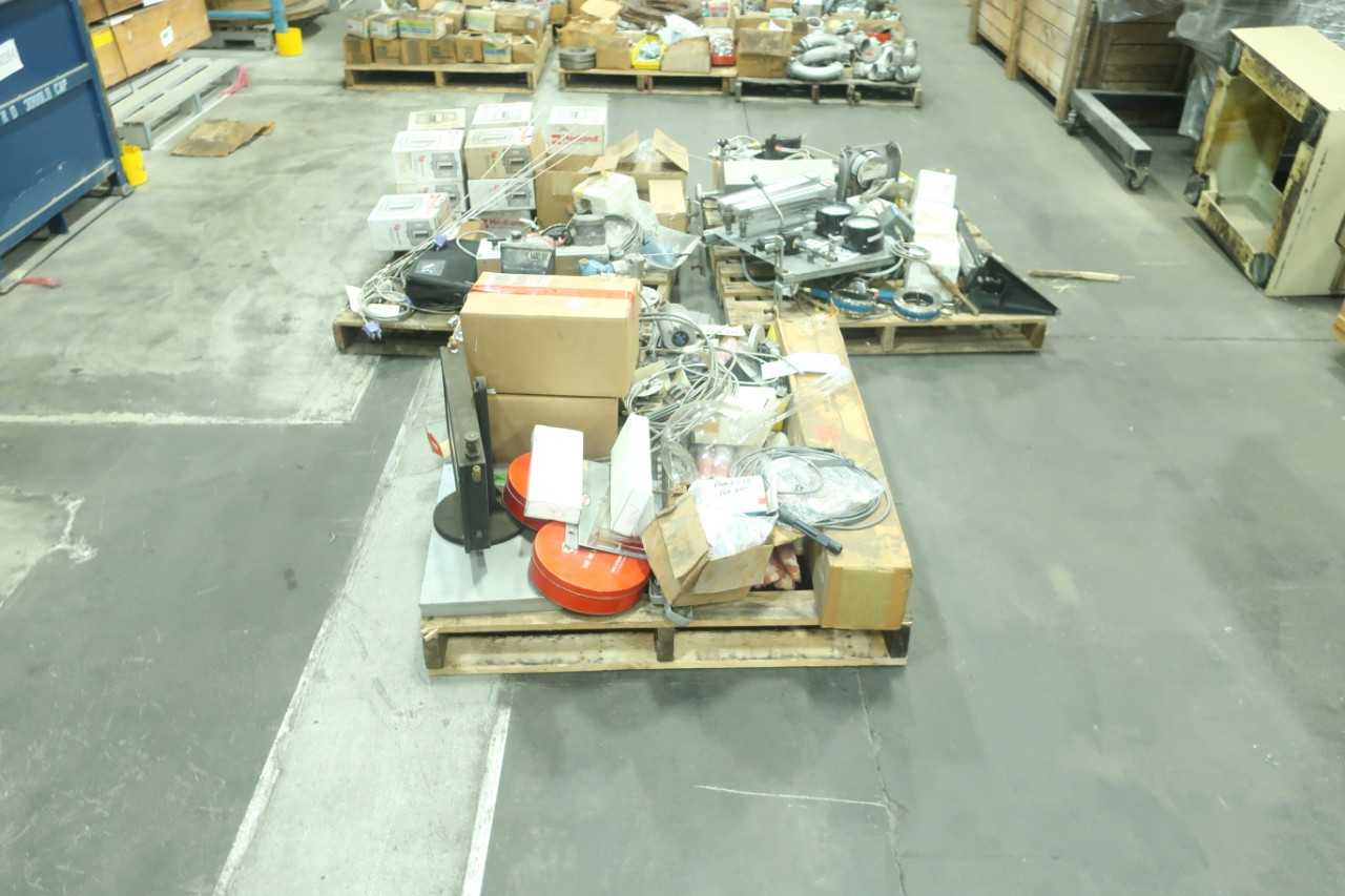 3 PALLETS OF ASSORTED INSTRUMENTATION FLOW METERS GAUGES - MISCELLANEOUS
