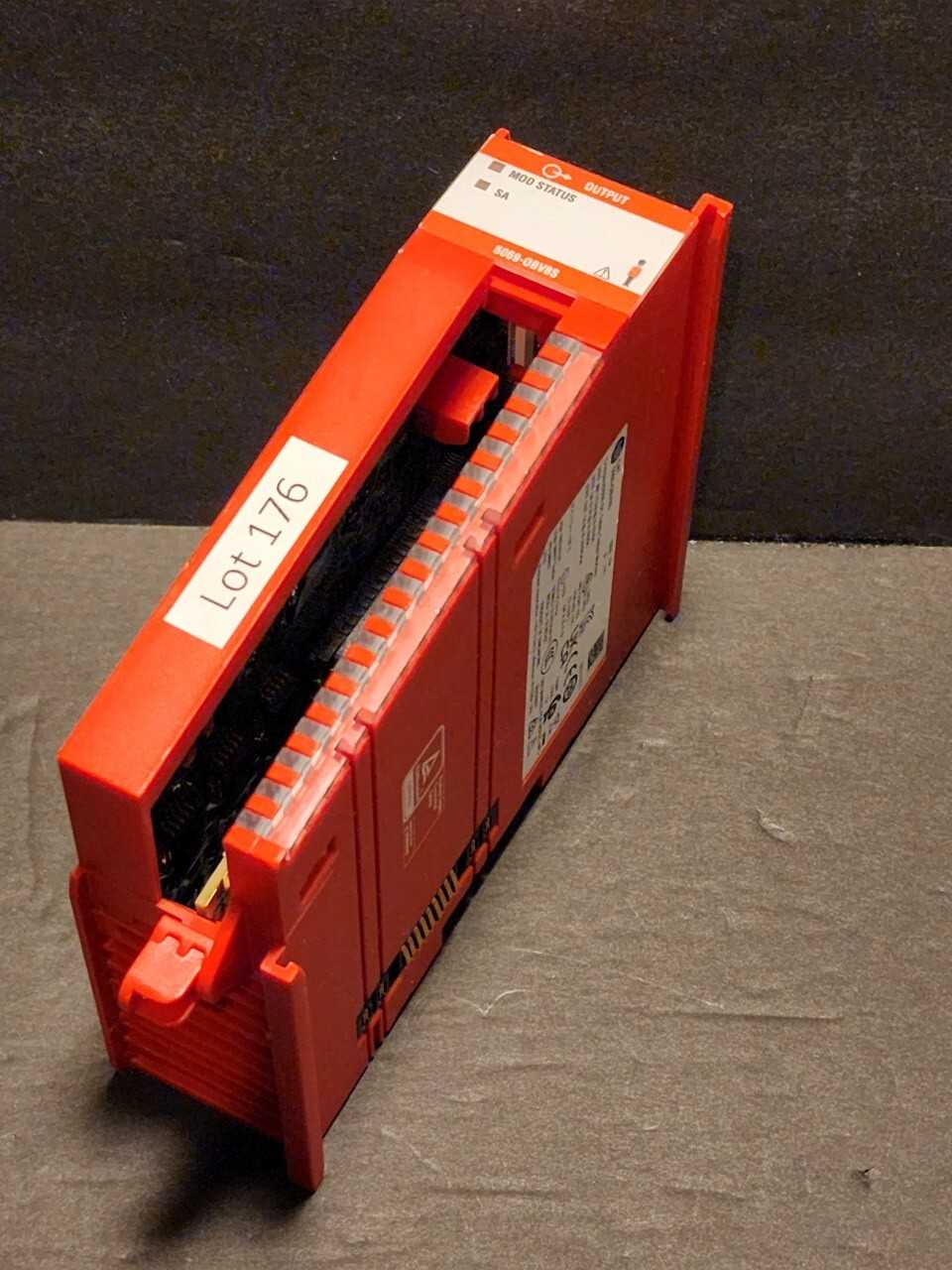 Allen Bradley CompactLogix 5069-OBV8S PLEASE READ - AUTOMATION & CONTROLS