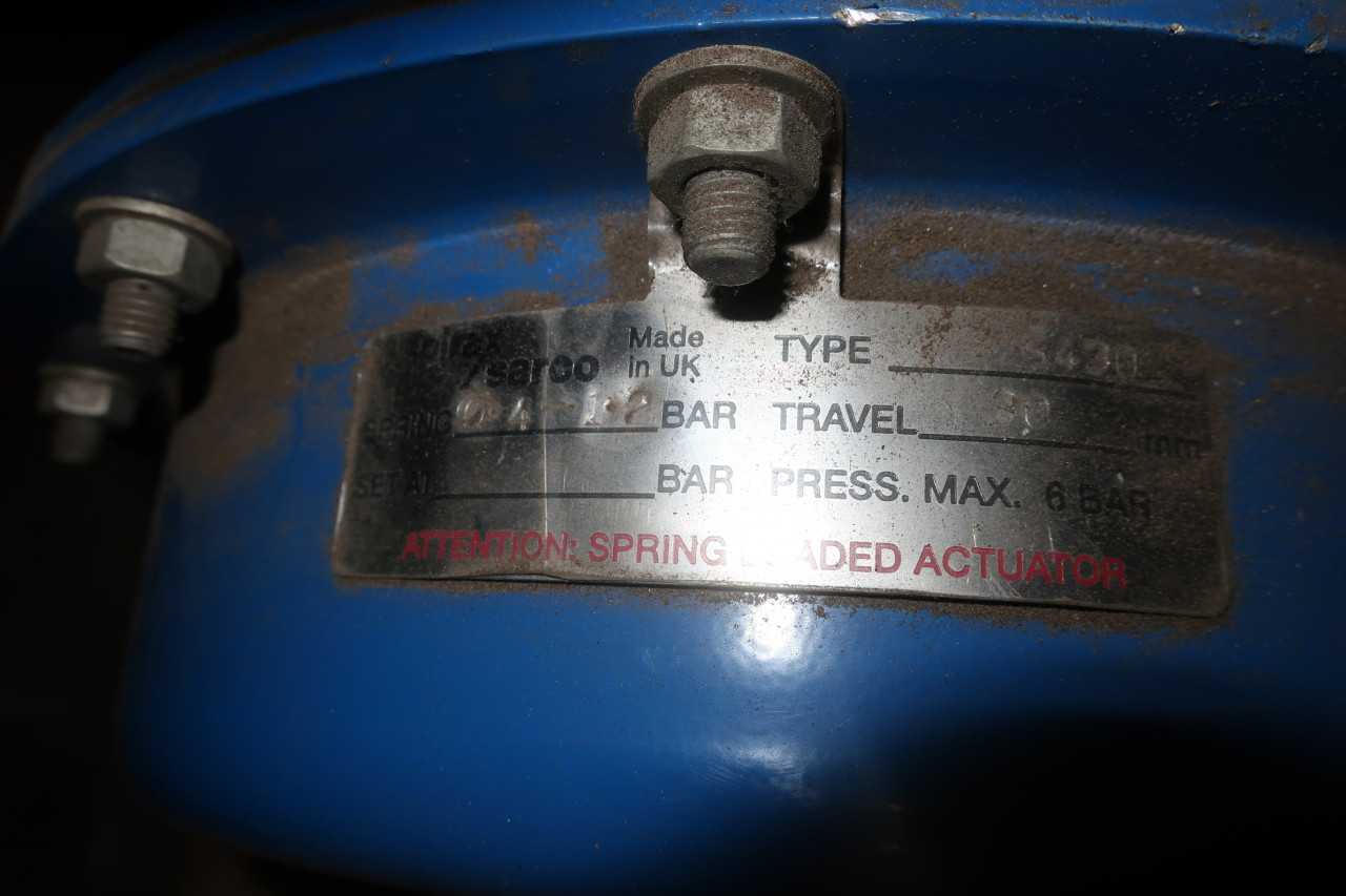 LOT OF 2 SPIRAX SARCO CONTROL VALVES KE43 - CONTROL VALVE